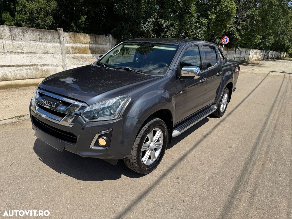 Isuzu D-Max 1.9 DSL 4x4 Double Cab Premium - 2