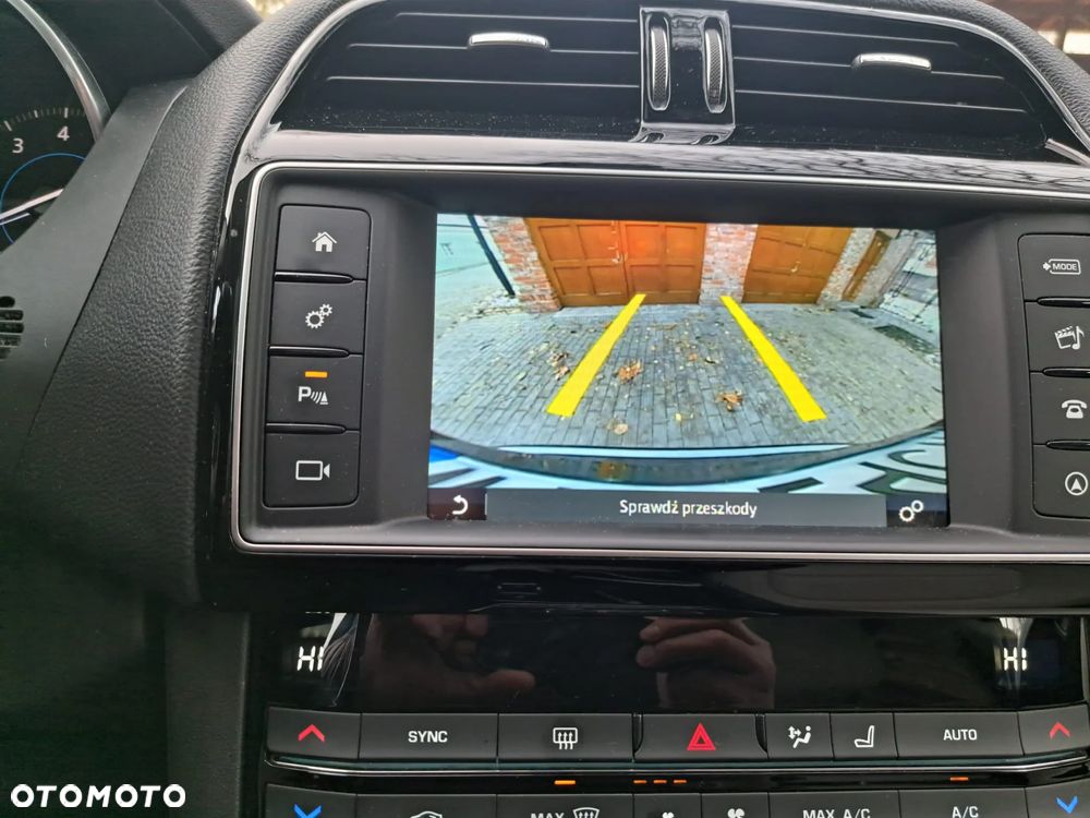 Jaguar F-Pace 35t AWD Prestige - 12