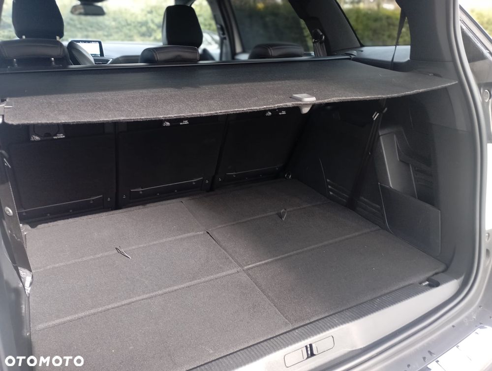 Peugeot 5008 1.6 PureTech GT Line S&S EAT8 - 22