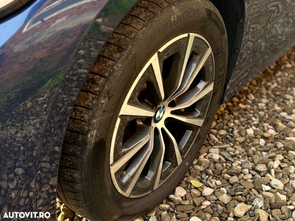 BMW Seria 3 330e Aut. Luxury Line - 25
