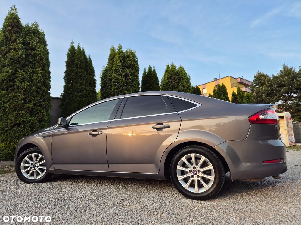 Ford Mondeo 1.6 TDCi Titanium - 19