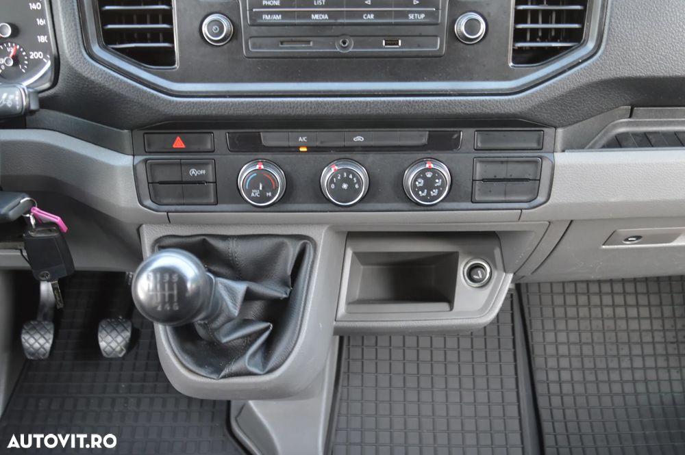 Volkswagen Crafter L4 2.0TDI Cabina Dubla 7 Locuri - 21