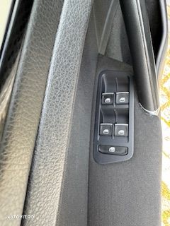 Volkswagen Golf 2.0 TDI Highline - 8