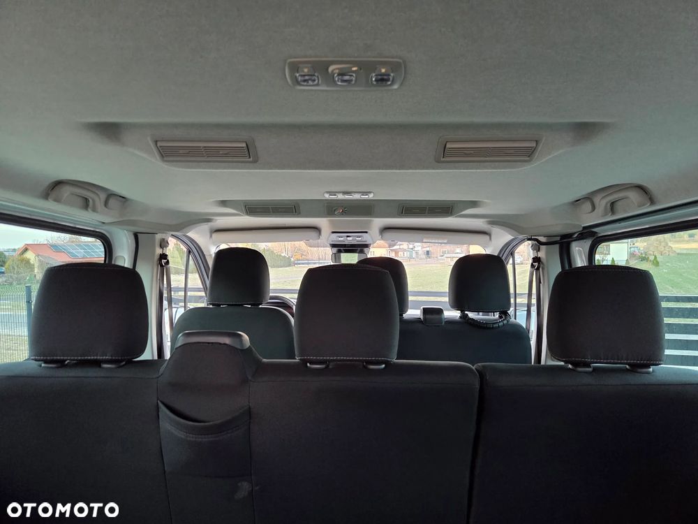 Renault Trafic 2.0 dCi - 18