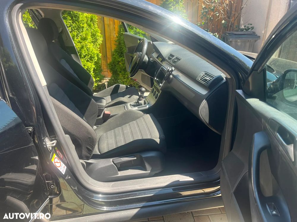Volkswagen Passat 2.0TDI Comfortline DPF - 5