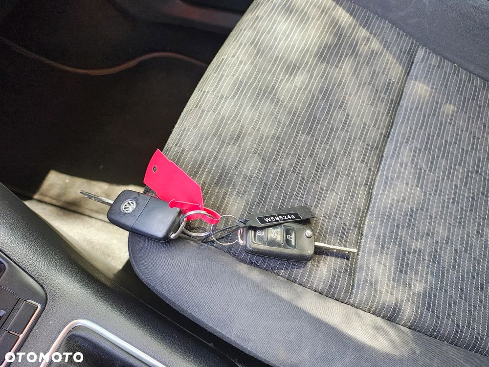 Volkswagen Tiguan 2.0 TDI Perfectline - 19
