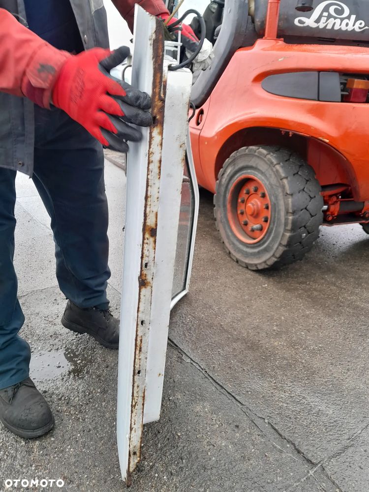 Drzwi Mercedes W124 Przednie prawe !! Wysyłka - 5