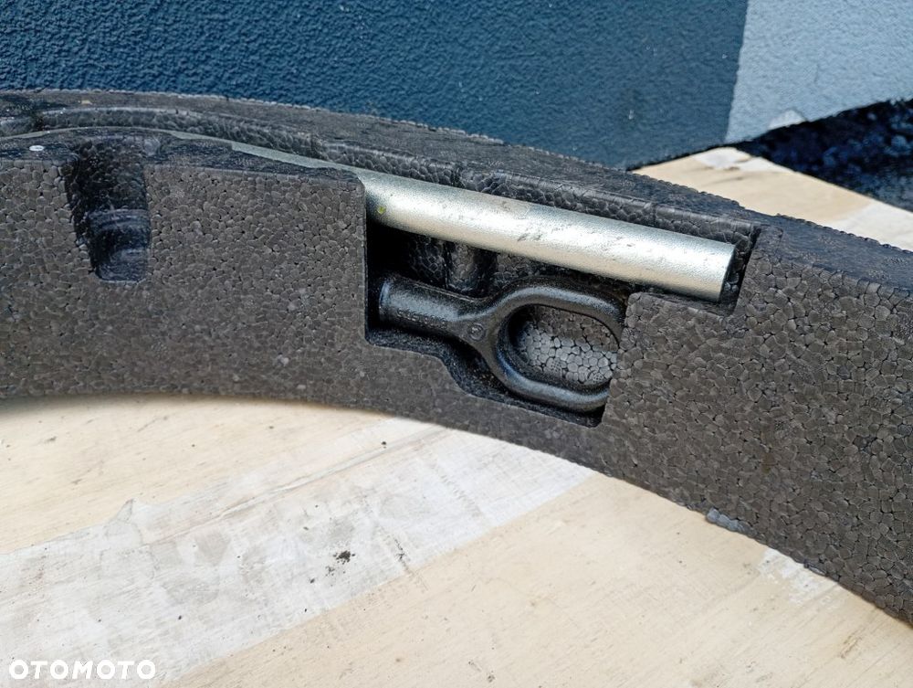 wkład koła zapasowego lewarek hak ucho holownicze klucz seat leon III 5F 5F0012109 - 6