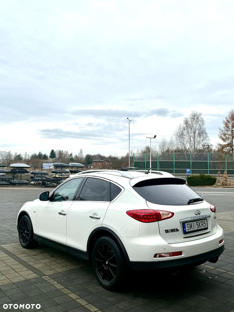 Infiniti EX EX30d - 13