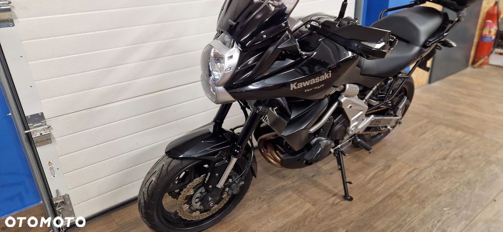 Kawasaki Versys 650 - 12