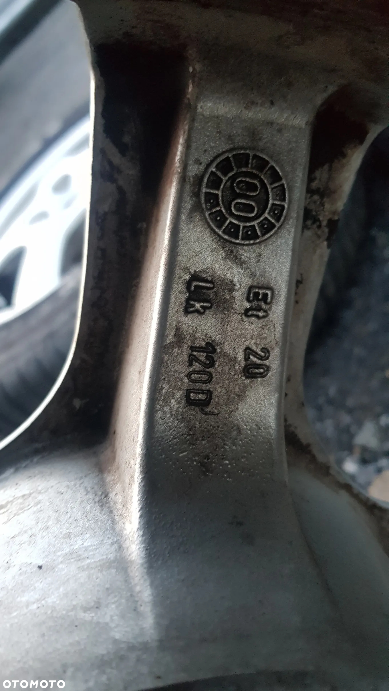 koła felgi 16 borbet bmw 5 E39 E60 E61 7 E38 E65  opony zimowe 235/60 r16 kumho 6mm  kumho i'zen izen kw23 235/60 r16 zimowe - 12