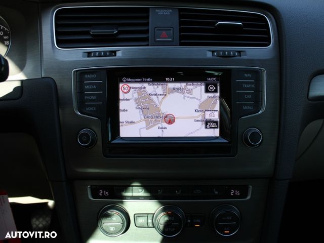 Volkswagen Golf 1.6 TDI DPF BlueMotion - 7
