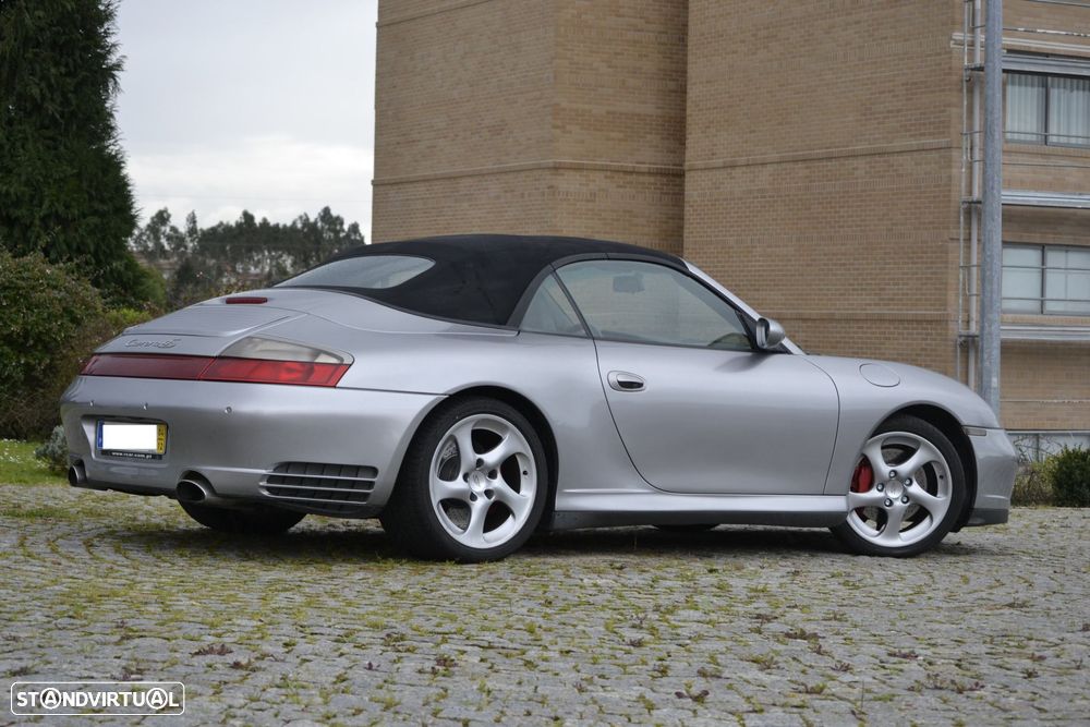 Porsche 911 (996) Carrera 4S Cabrio - 3