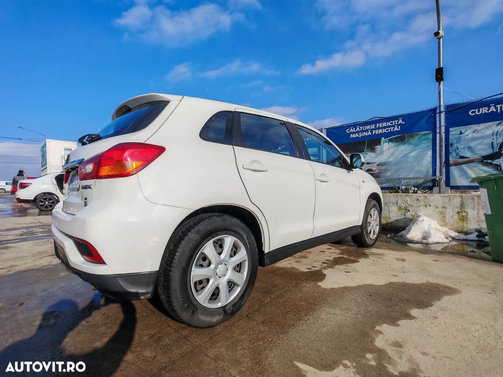 Mitsubishi ASX 1.6 Litre 2WD MIVEC Inform - 8