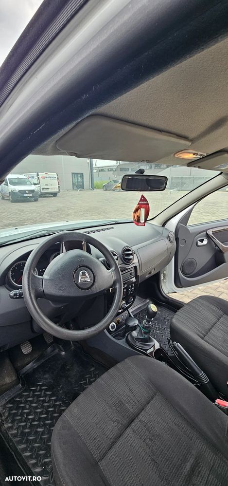 Dacia Duster 1.5 dCi 4x4 Ambiance - 7