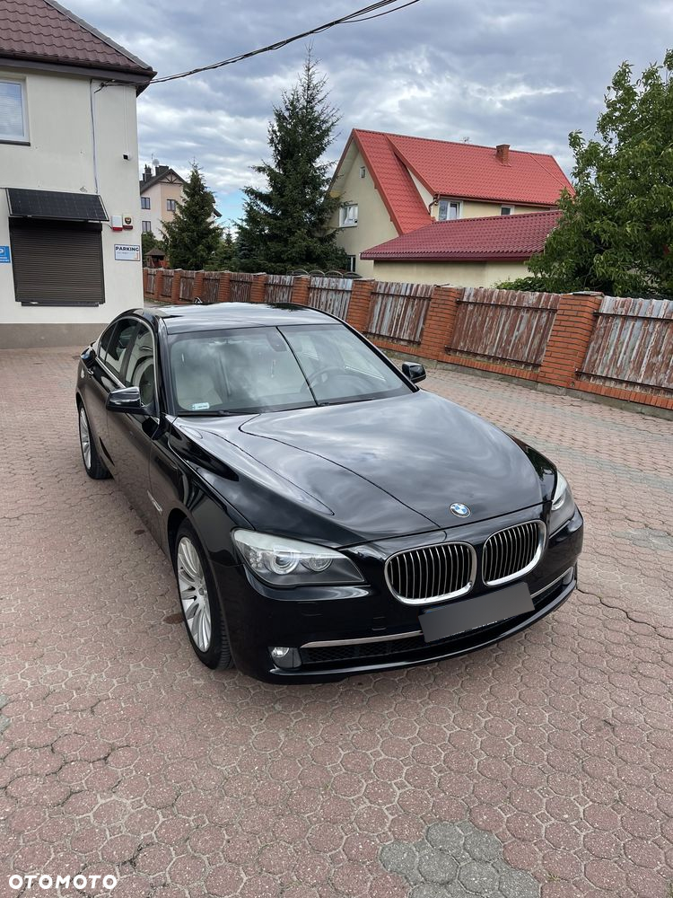 BMW Seria 7 740d xDrive - 2
