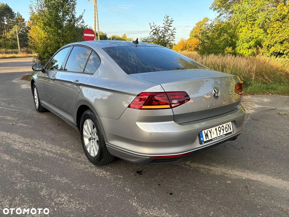 Volkswagen Passat 1.5 TSI EVO Business - 8