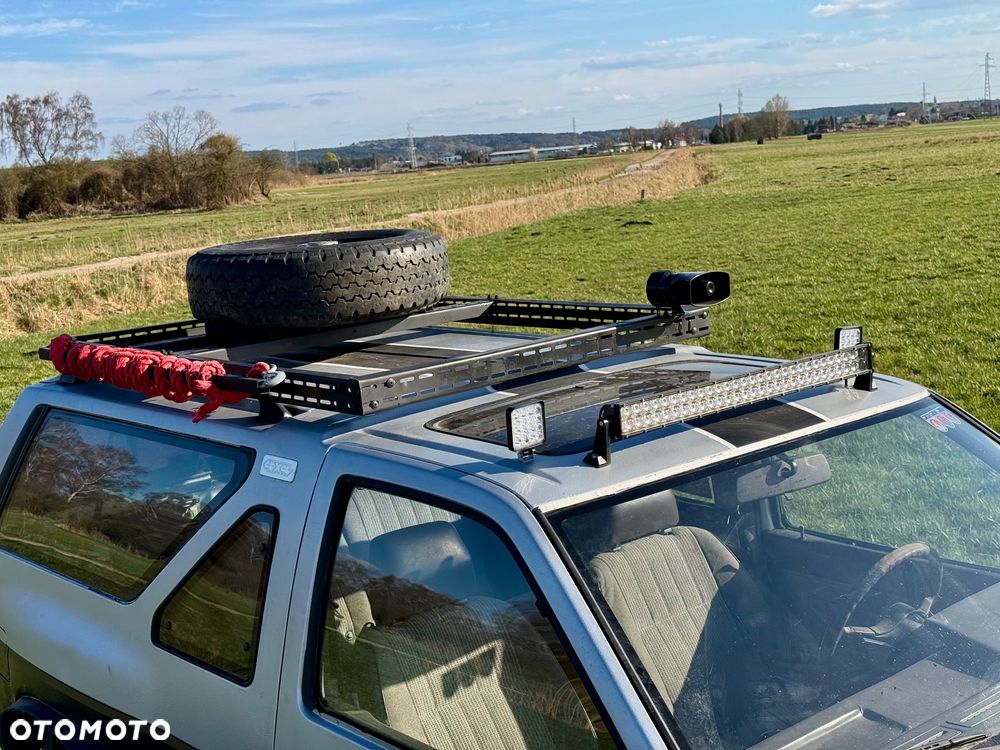 Nissan Terrano - 5