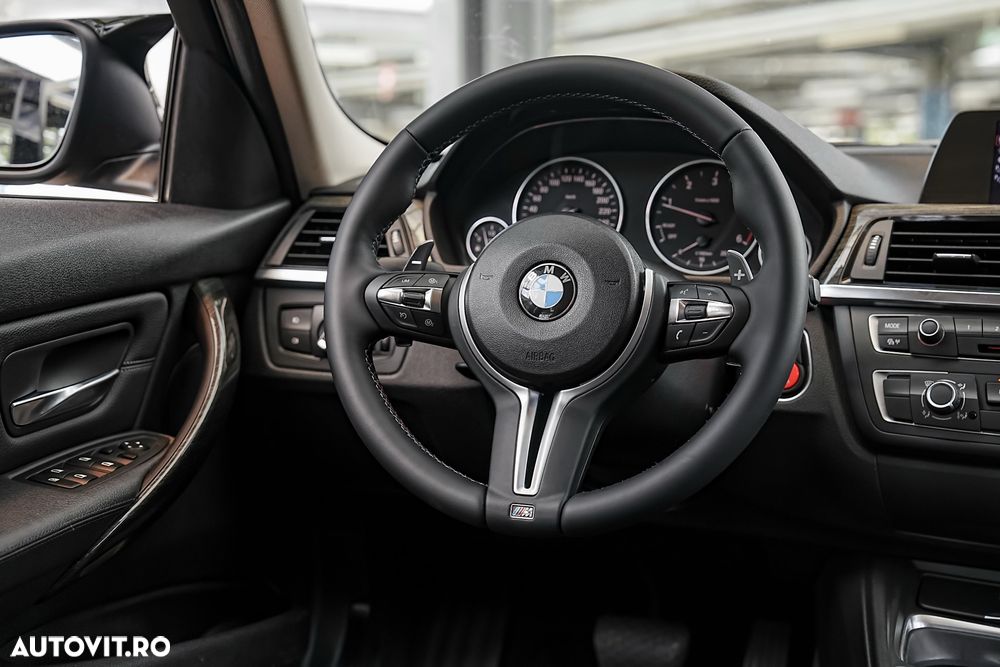 BMW Seria 3 320d Efficient Dynamic Edition Aut. Blue Performan Modern Line - 19