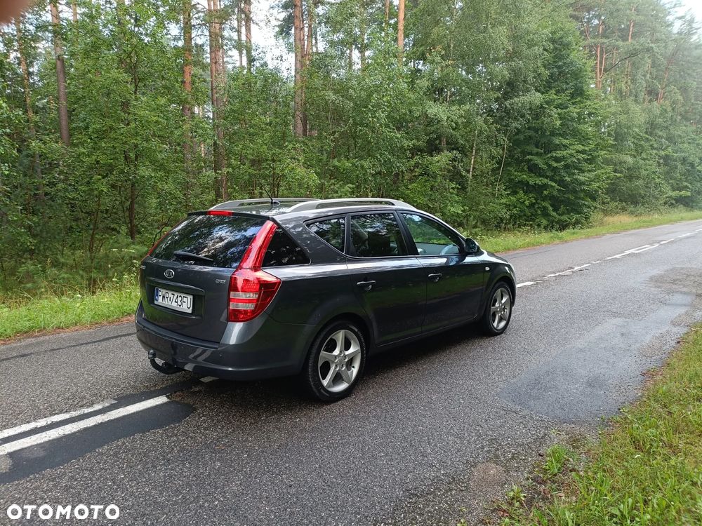 Kia Ceed 1.6 Crdi Comfort - 24