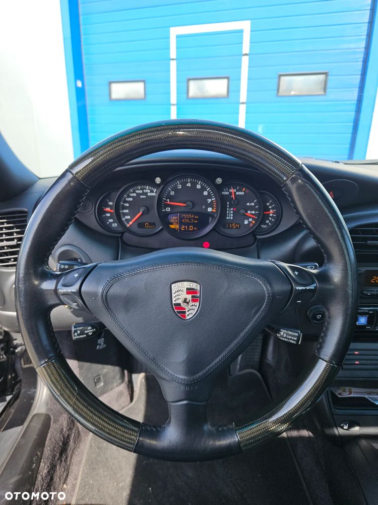 Porsche 911 - 12