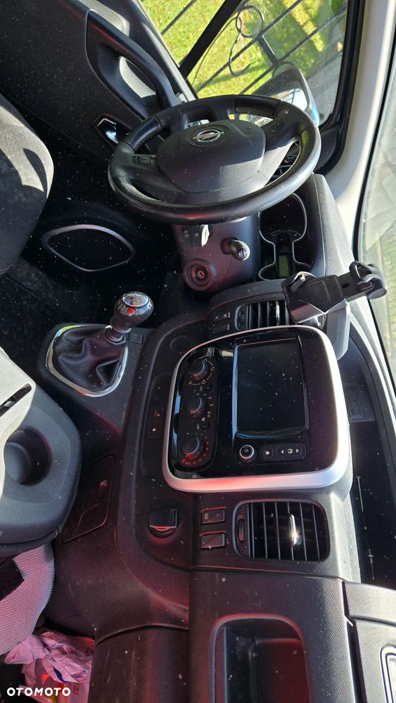 Opel Vivaro - 7