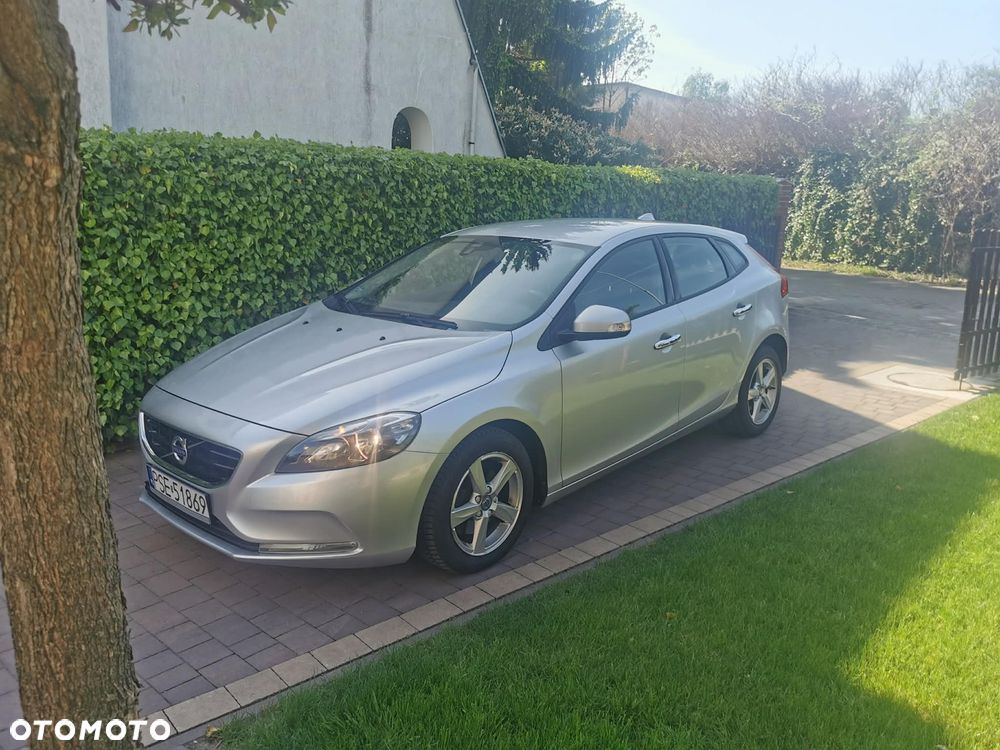 Volvo V40 D2 Drive-E Base - 1