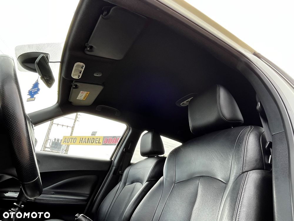 Nissan Juke 1.2 DIG-T Tekna Dark Sound - 35