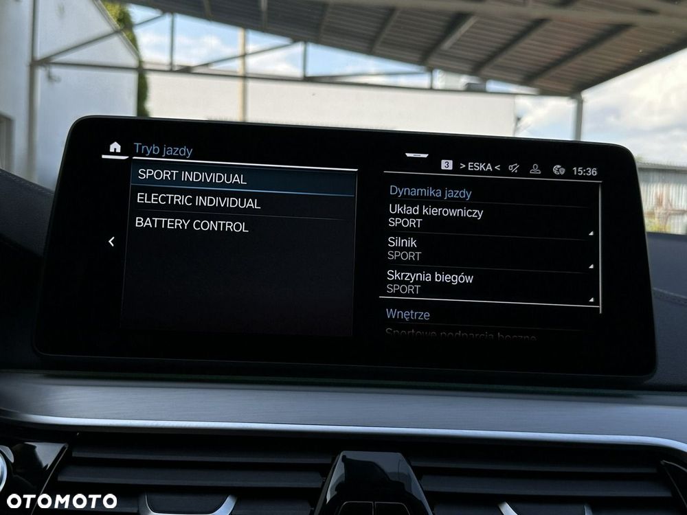 BMW Seria 5 530e xDrive Luxury Line - 37