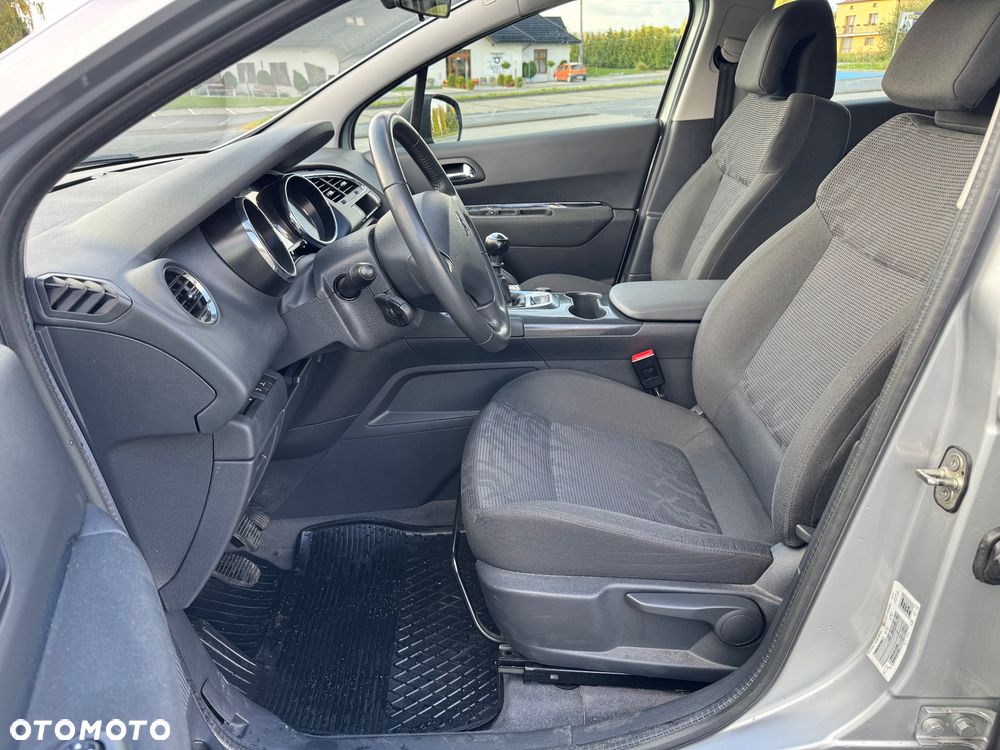 Peugeot 3008 1.6 HDi Active - 17