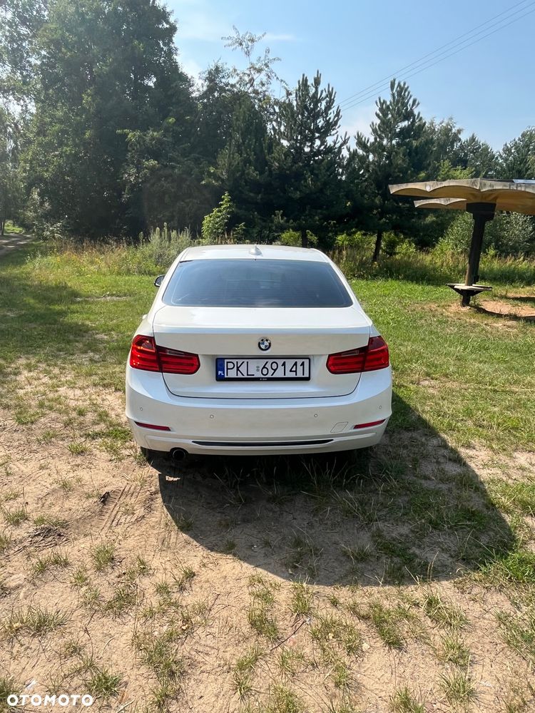 BMW Seria 3 316d M Sport EU6 - 7
