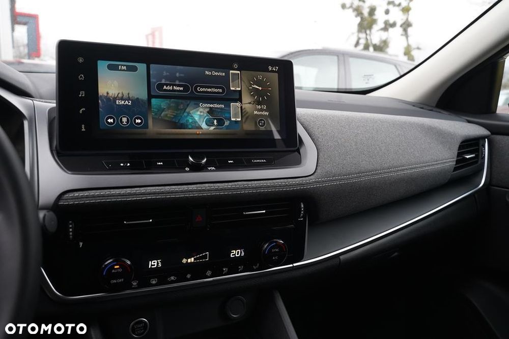 Nissan Qashqai 1.3 DIG-T MHEV Acenta Xtronic - 21