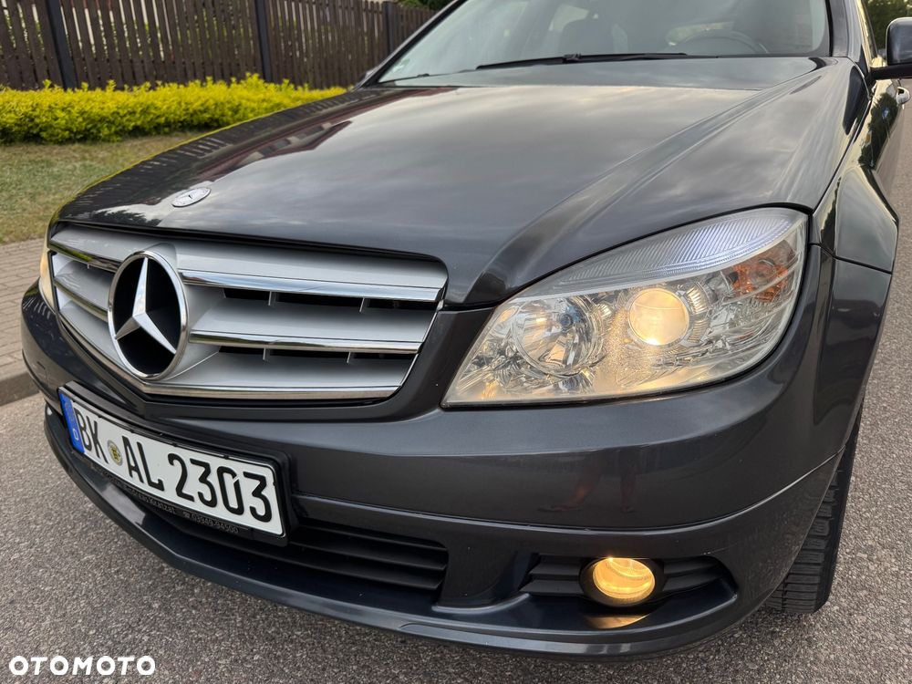 Mercedes-Benz Klasa C 180 Kompressor BlueEFFICIENCY Elegance - 9