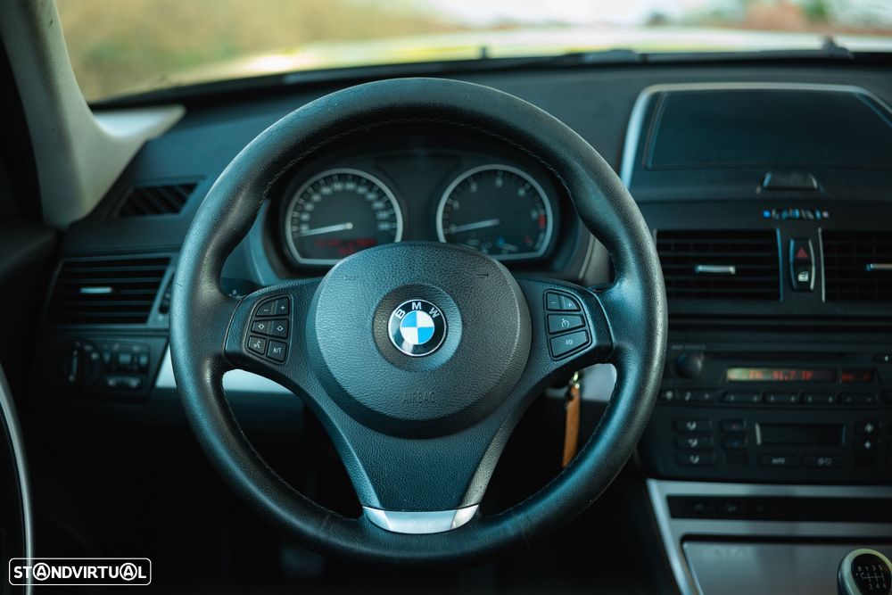 BMW X3 2.0 d LifeStyle - 31