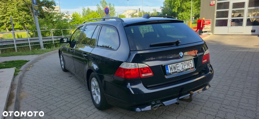 BMW Seria 5 525d - 17