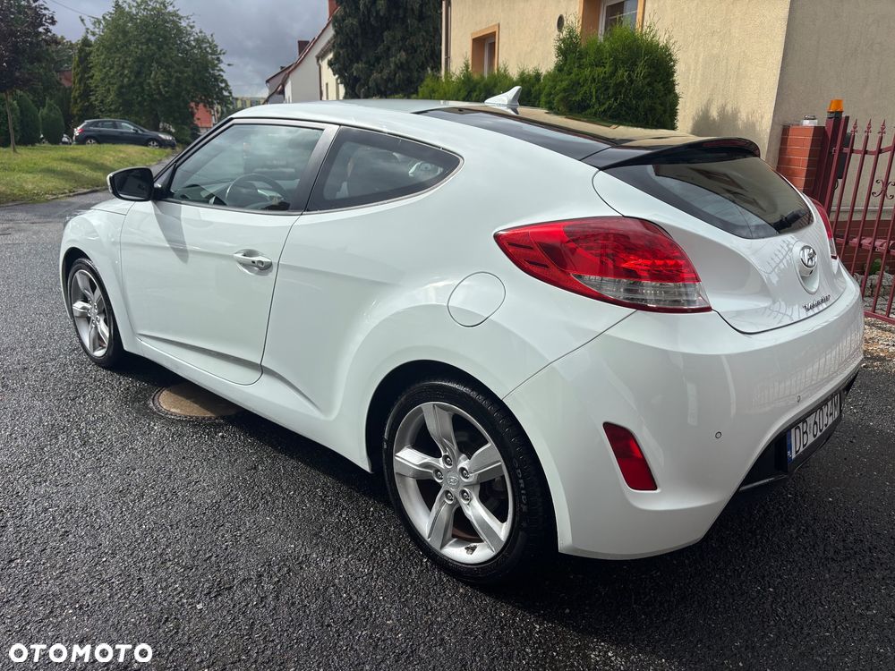 Hyundai Veloster 1.6 GDI Style - 3