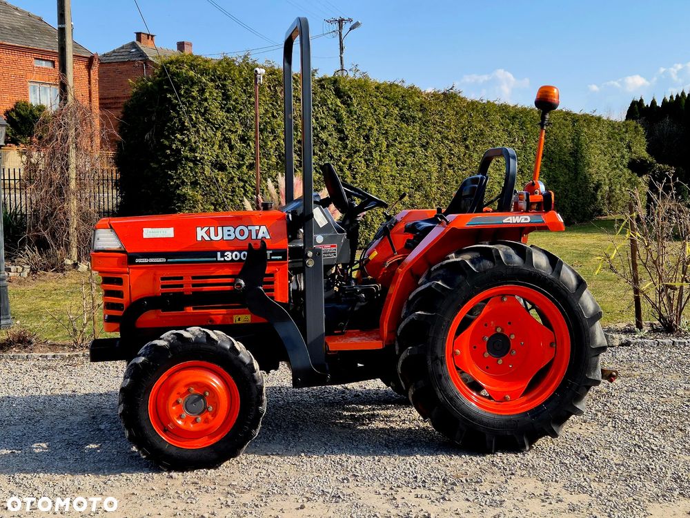 Kubota L3000DT - 7
