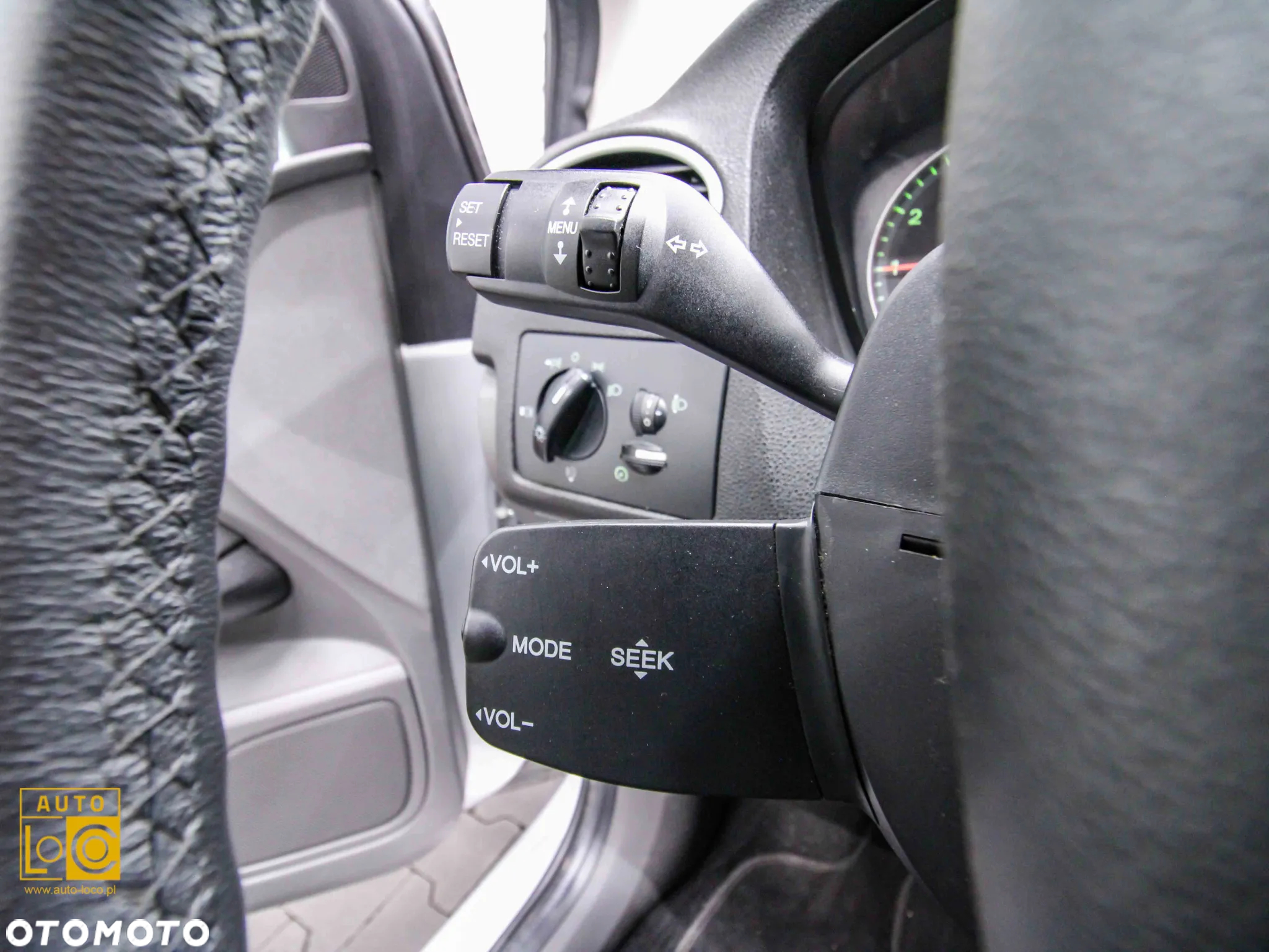 Ford Focus 1.6 Trend - 17