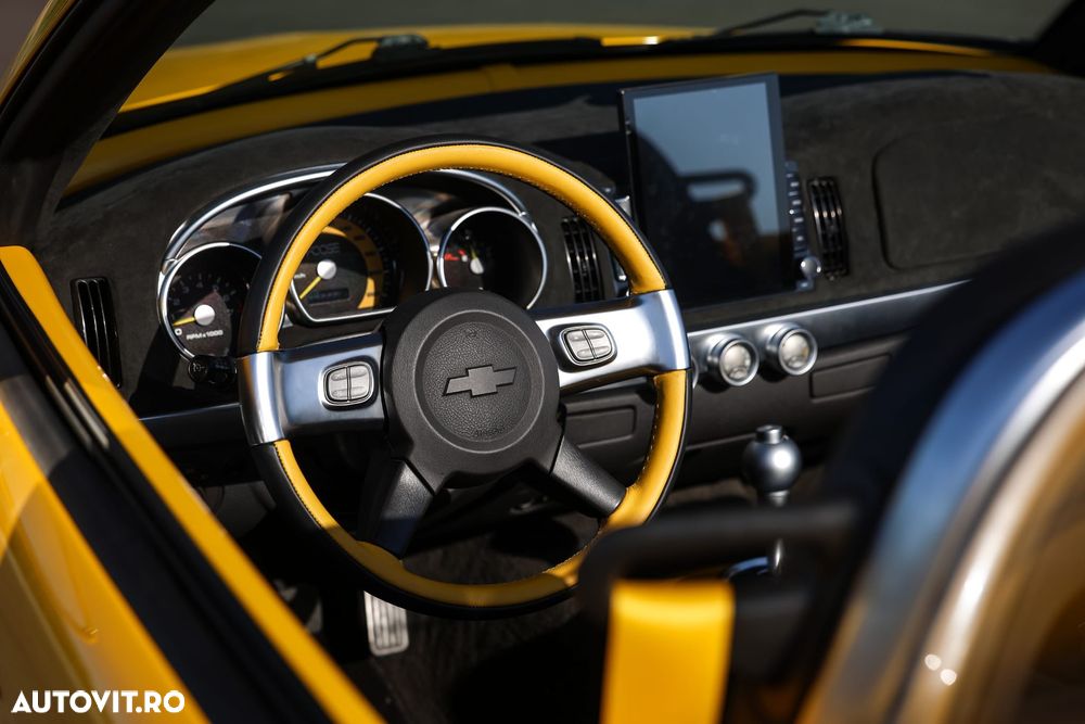 Chevrolet SSR - 6