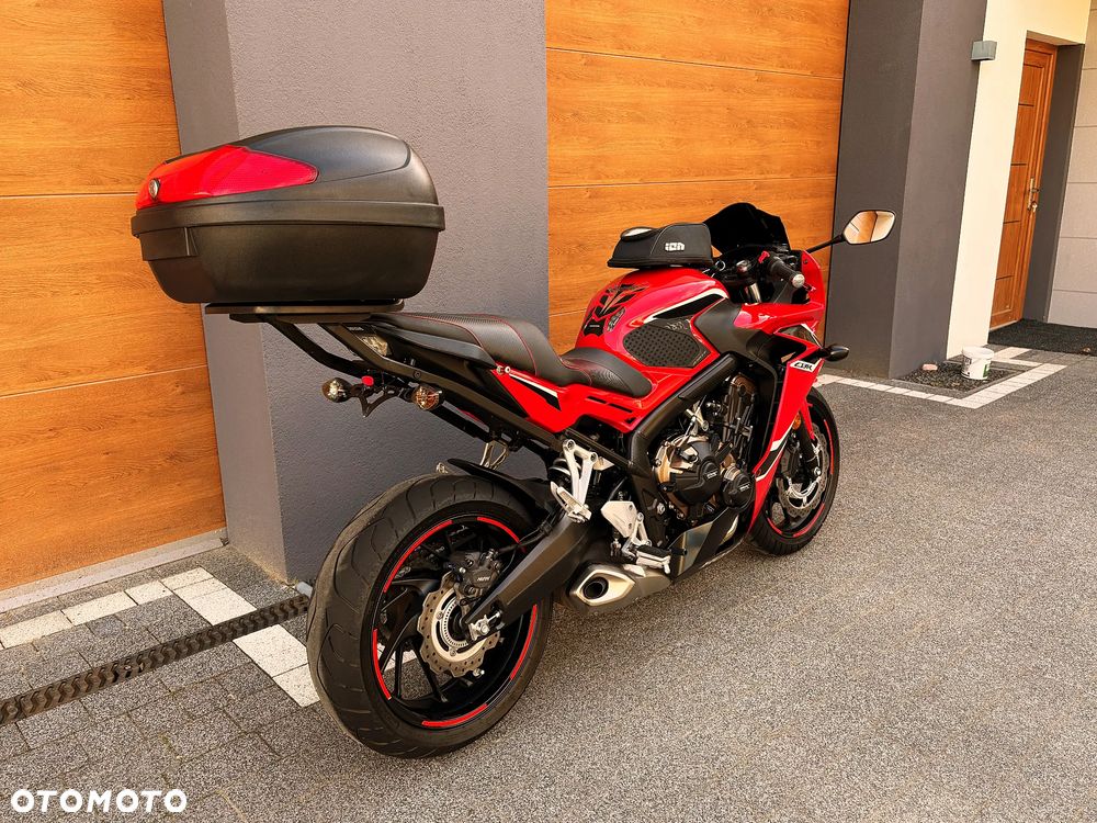 Honda CBR - 3