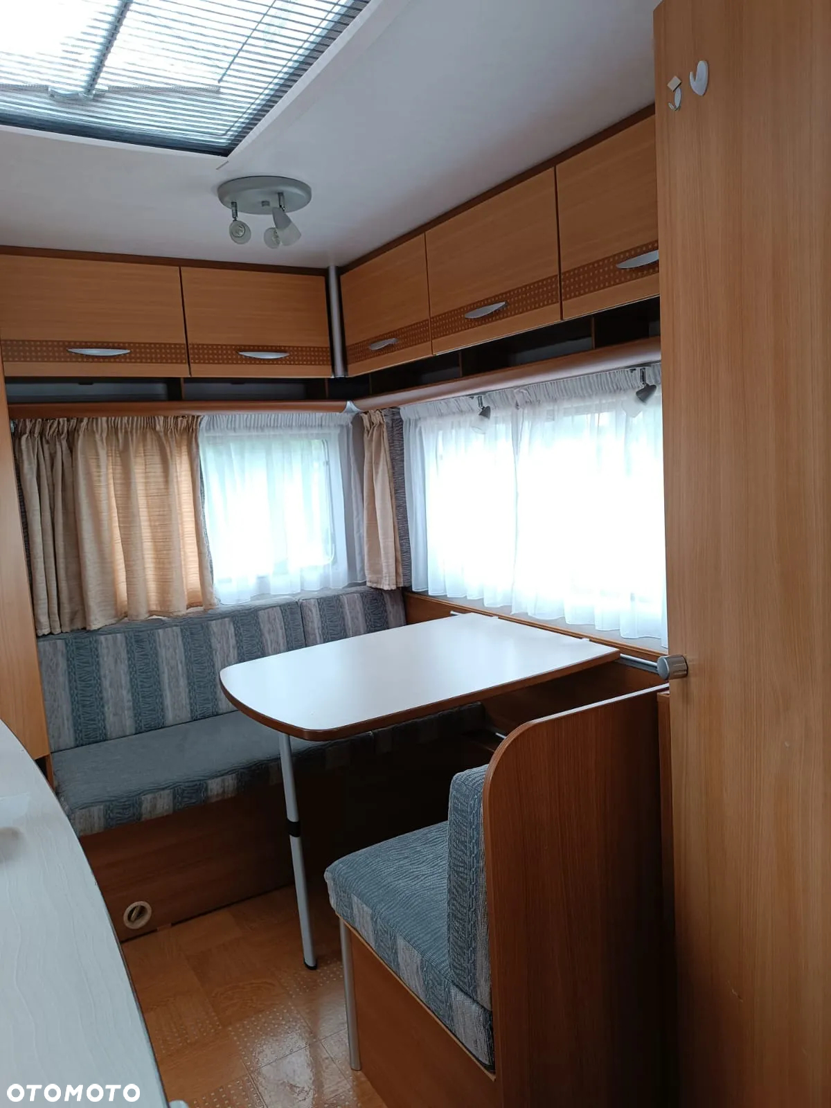 Inny CARADO HYMER - 18
