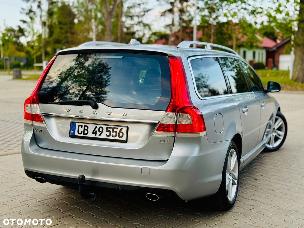 Volvo V70 D4 Geartronic Momentum - 27