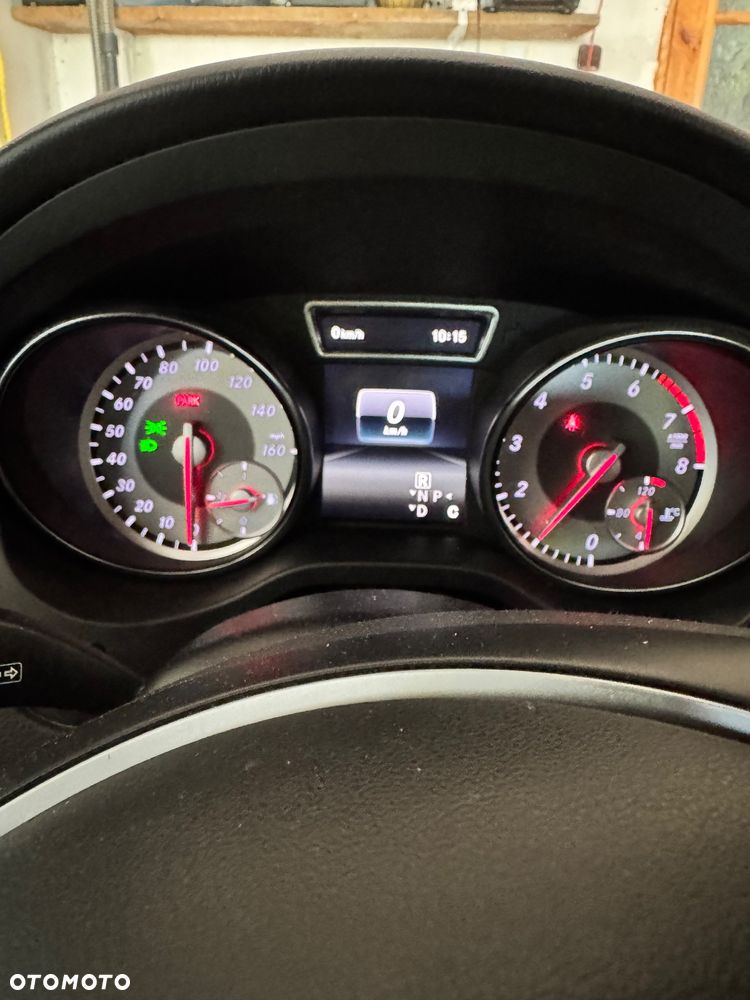 Mercedes-Benz GLA 250 7G-DCT Style - 16