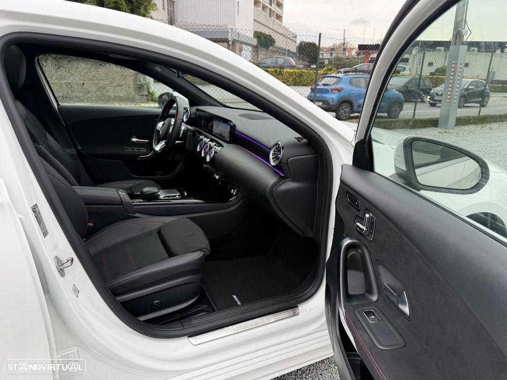 Mercedes-Benz A 250 Limousine e AMG Line - 43