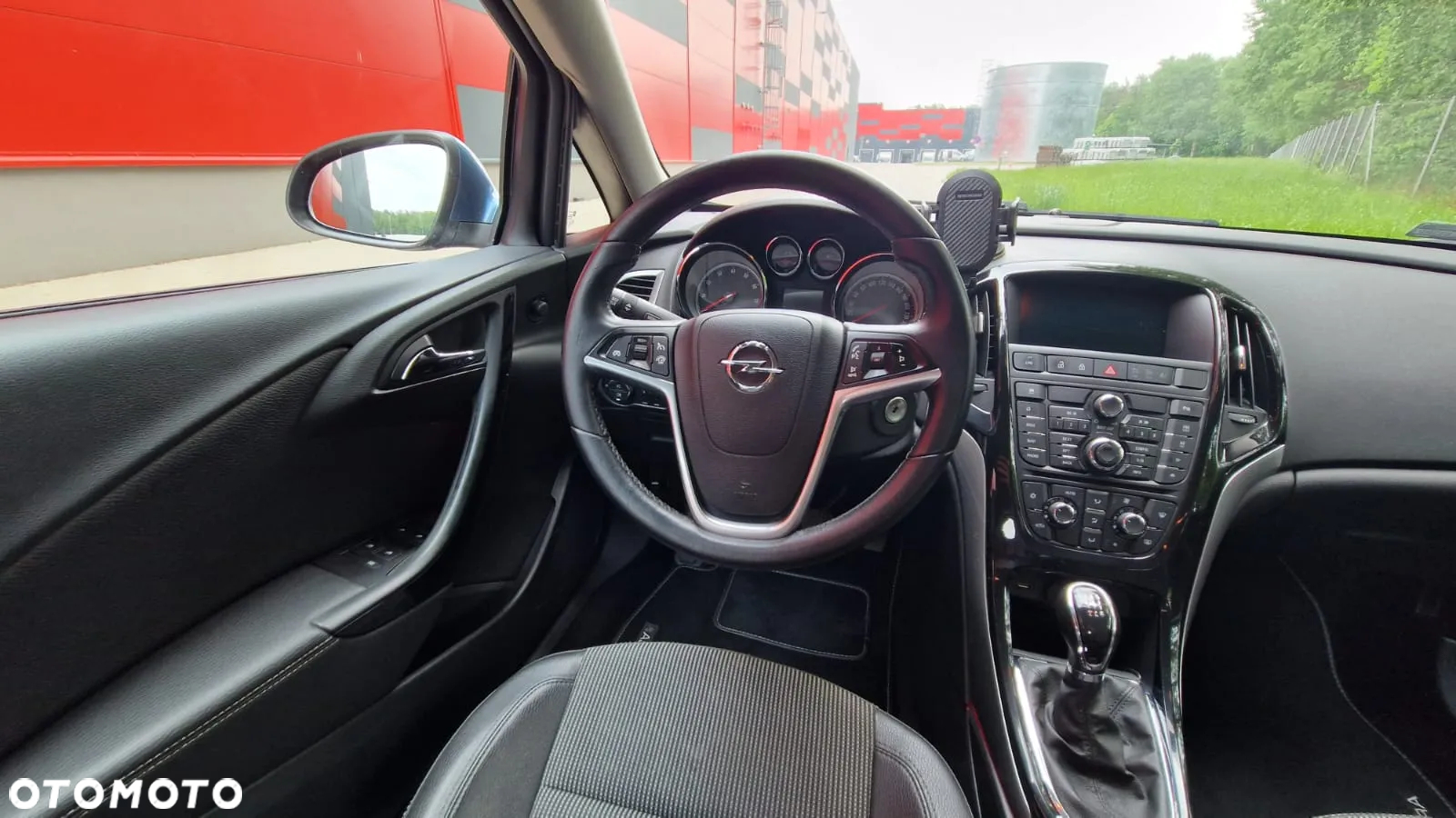 Opel Astra IV 1.4 T Cosmo - 16