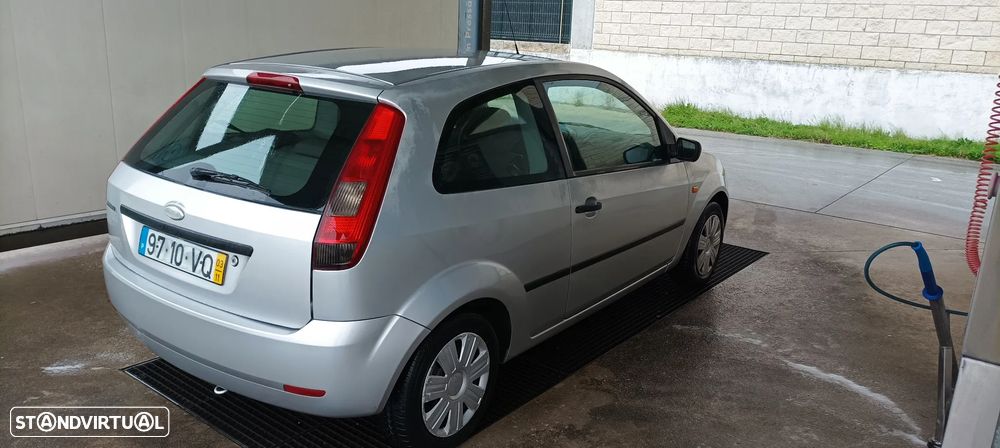 Ford Fiesta - 3
