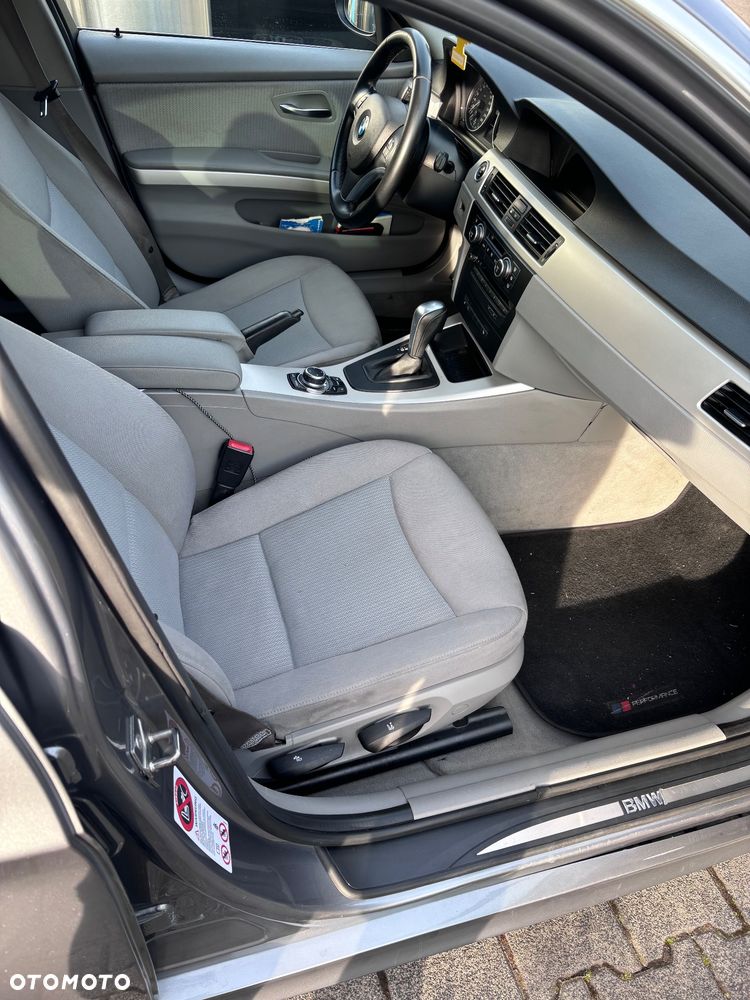BMW Seria 3 - 10