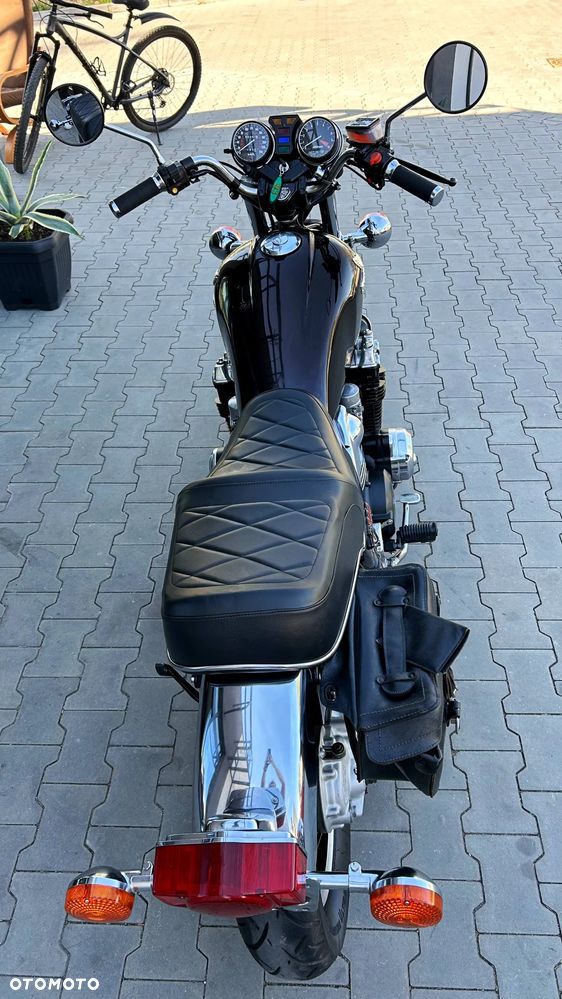 Honda CB - 23