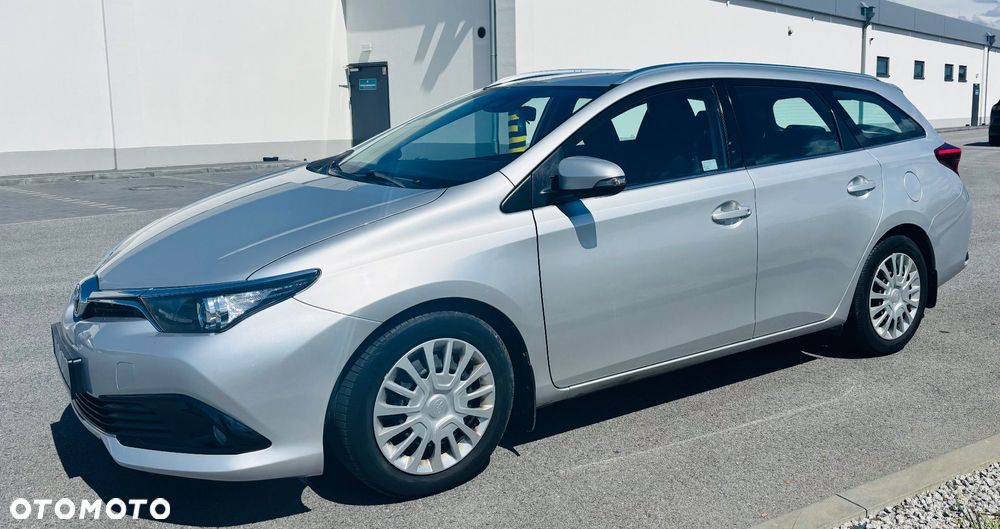 Toyota Auris 1.33 VVT-i Premium - 4
