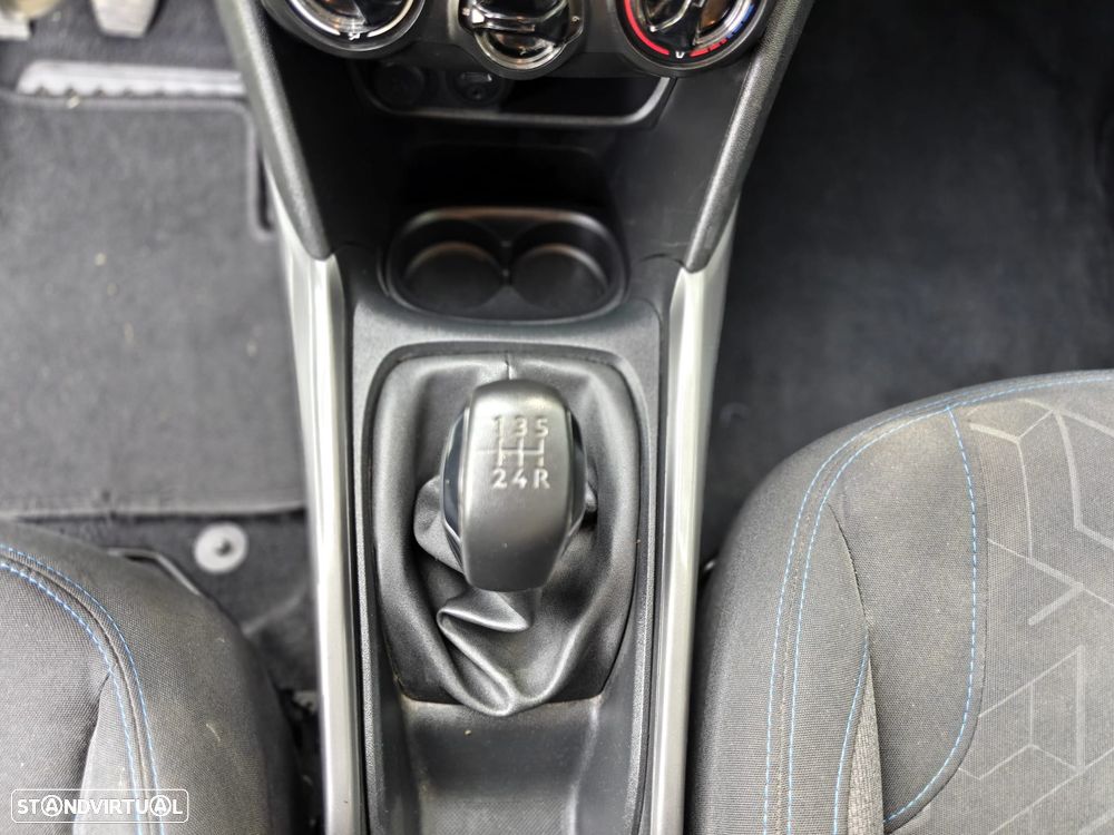 Peugeot 2008 1.2 PureTech Style - 38